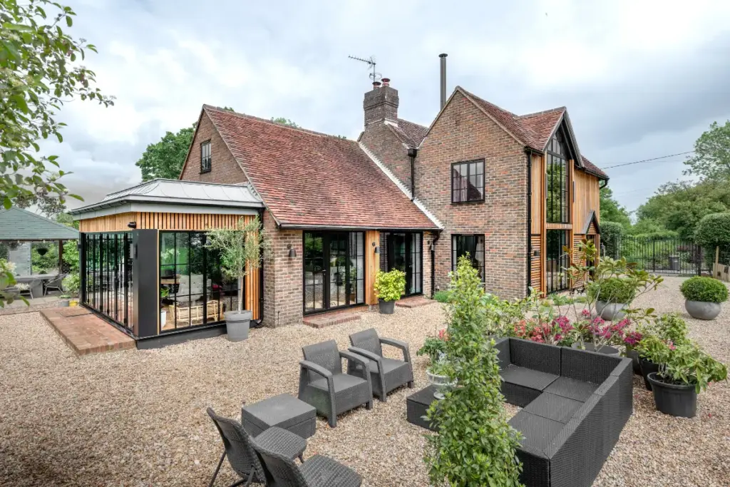 How much do new windows and doors cost in the UK – aluminium glazing project example